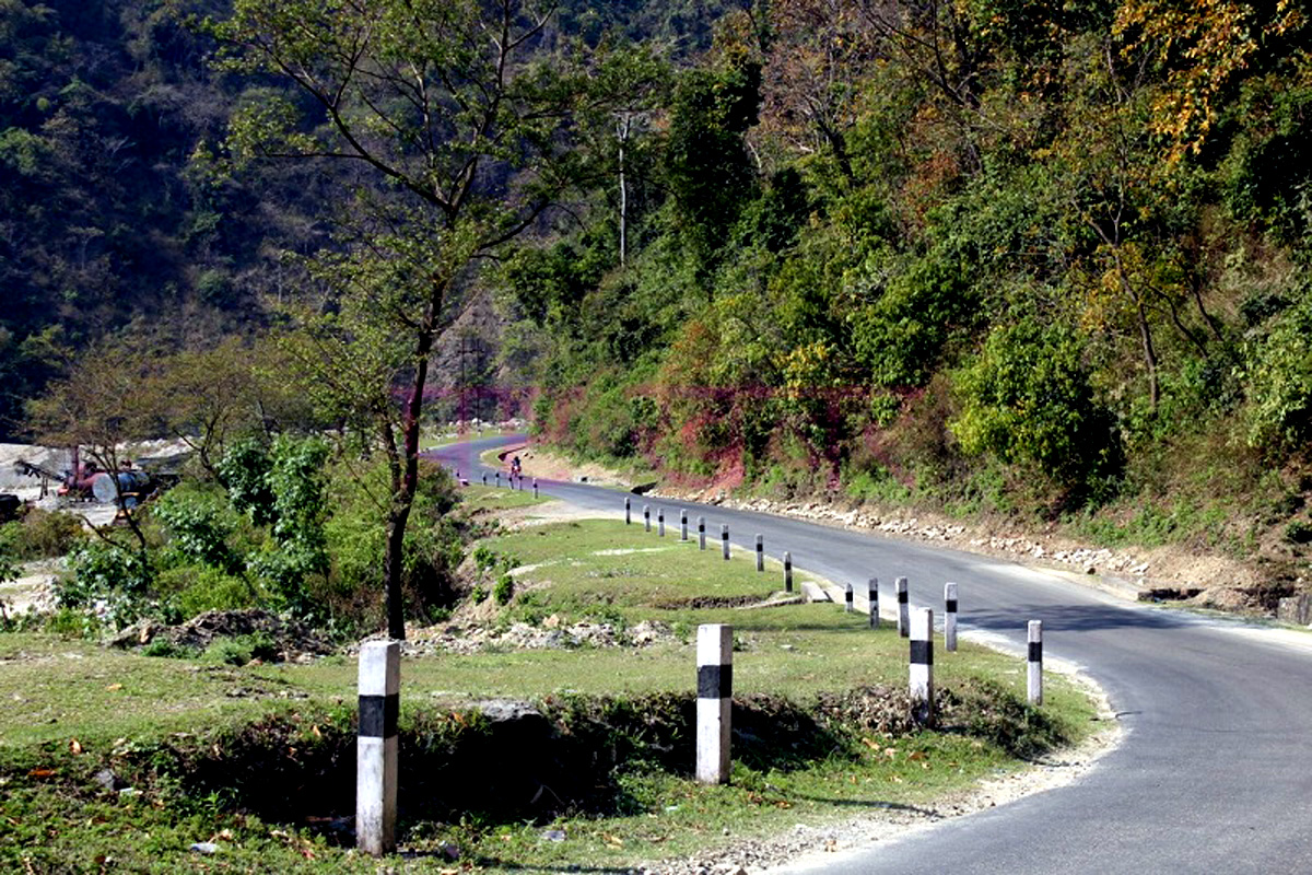 दुई दिनदेखि अवरुद्ध त्रिभुवन राजपथ सञ्चालनमा